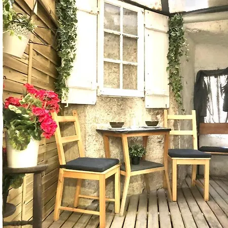 Now Bastidor Jovial Hostel *
